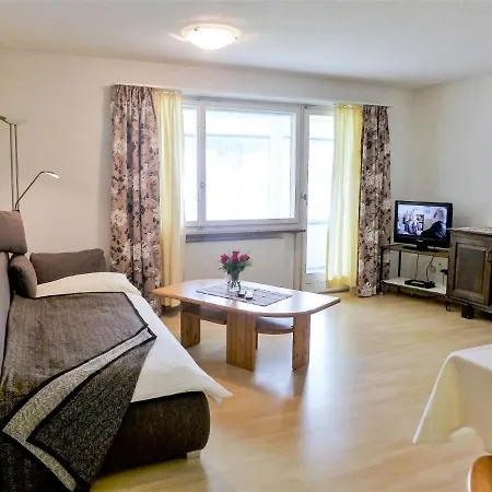 Apartamento Chesa Ova Cotschna 305 By Interhome *