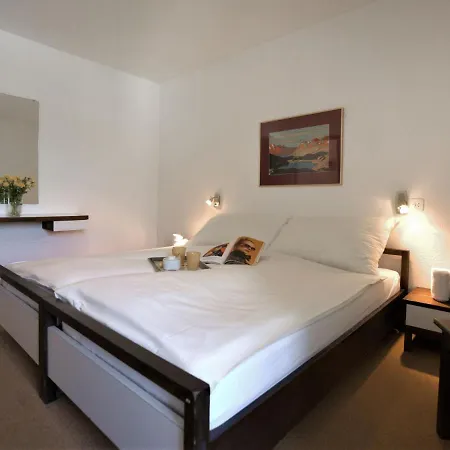Chesa Ova Cotschna 305 By Interhome Apartament Sankt Moritz